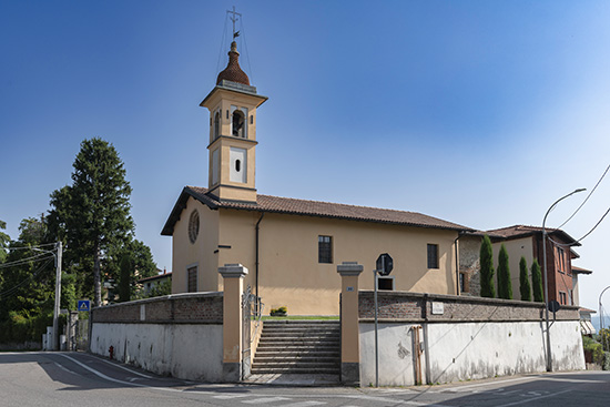 Fotografia dell'esterno della Chiesa di Santa Maria Morazzone