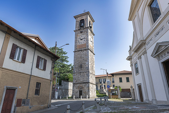 Fotografia del campanile di Morazzone